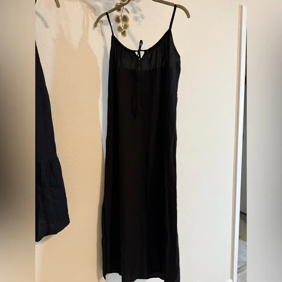 Bundle of two black Old Navy dresses. Small and XS both NWT - Picture 4 of 13